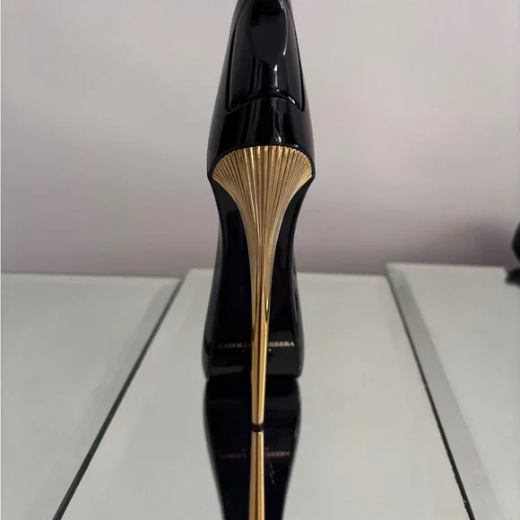 Carolina Herrera Good Girl Eau de Parfum Spray, 2.7 oz. - Picture 5 of 6